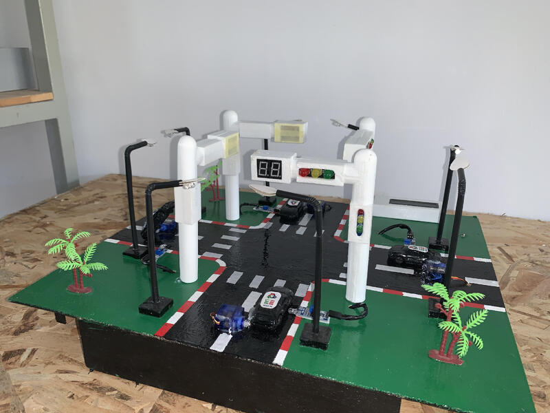 𝐒𝐦𝐚𝐫𝐭 𝐓𝐫𝐚𝐟𝐟𝐢𝐜 𝐋𝐢𝐠𝐡𝐭